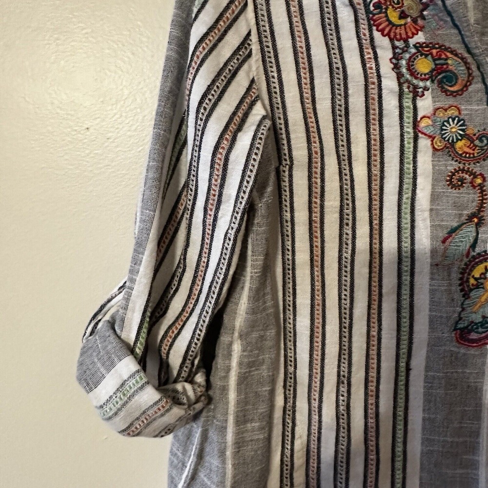 Soft Surroundings Floral Embroidery Top Paisley Tunic Stripe Pocket Roll Tab M‎ - Picture 8 of 16
